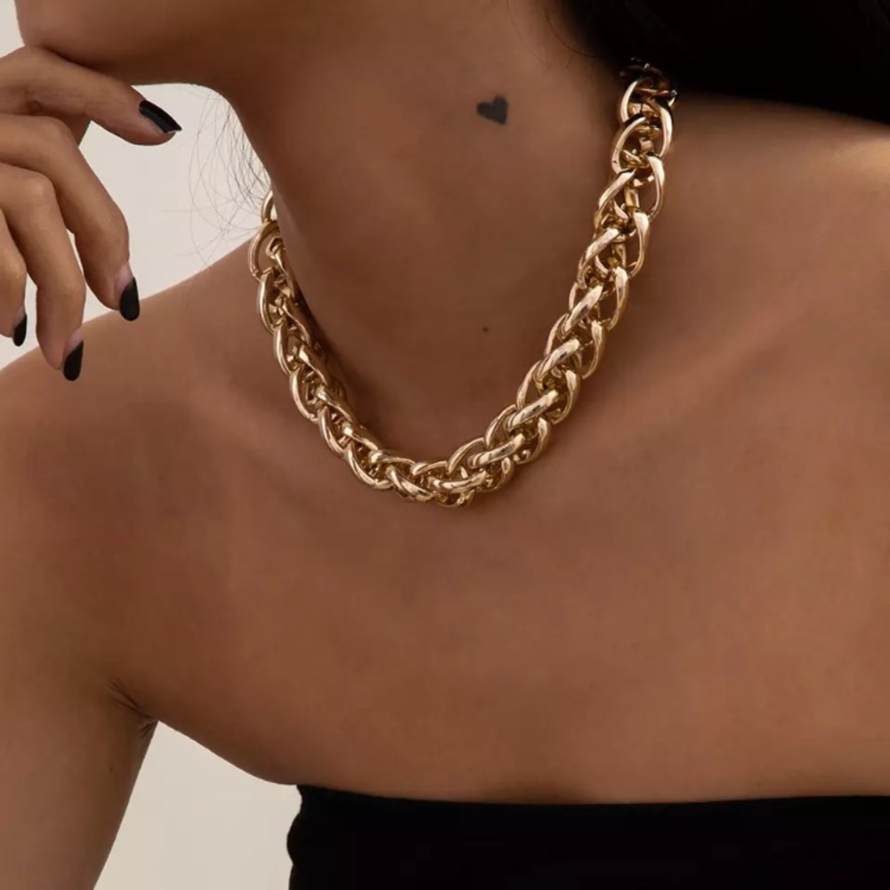 ⚜️[𝟯𝟬%𝗢𝗙𝗙|𝗯𝘂𝗻𝗱𝗹𝗲𝘀 𝟯+]⚜️Big Link Silver Braided Choker NEW - Picture 4 of 10